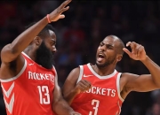 开云体育平台APP-保罗的突破给湖人队造成麻烦