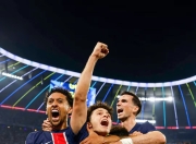 开云体育入口-欧洲联赛引发球迷热情，球员争夺胜利