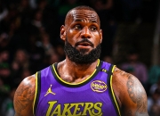 开云体育app-勒布朗詹姆斯再次领衔湖人征战新赛季