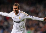 开云体育APP下载-欧冠决赛之夜，当杜兰特成为绿茵场上的主宰者