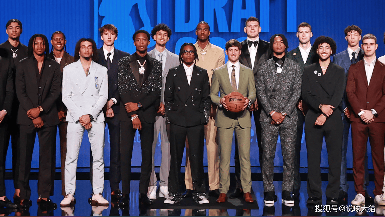 包含2024年CBA选秀顺位曝光!这5位新秀谁将成为超级巨星?的词条 包含2024年CBA选秀顺位曝光!这5位新秀谁将成为超级巨星?的词条