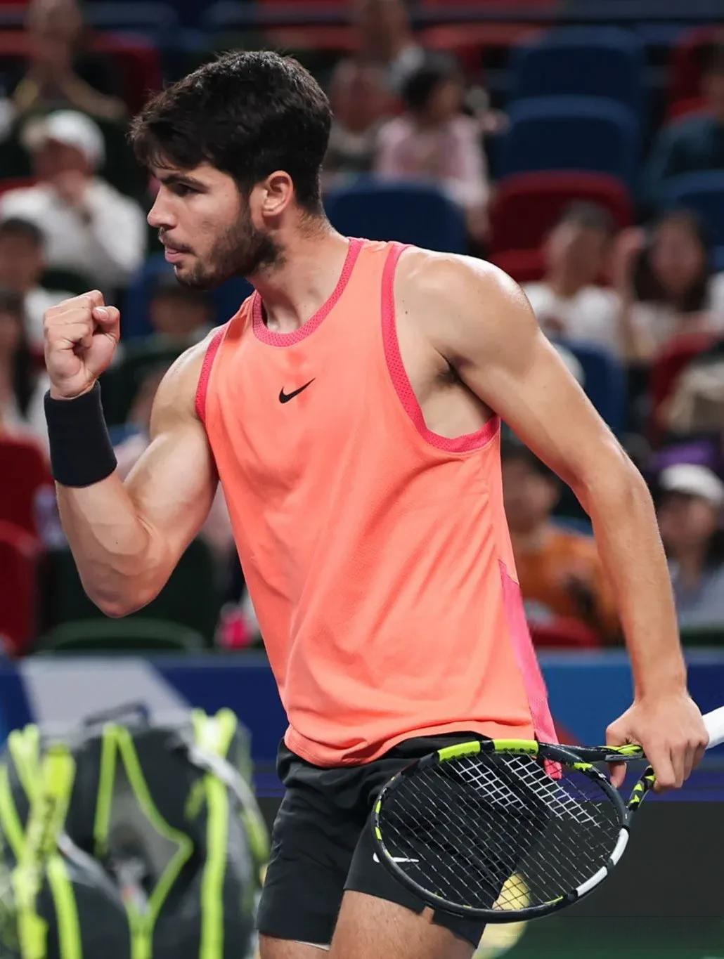 日本网球队翻盘德国网球队，阿尔卡拉斯统治全场的简单介绍