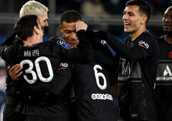 葡萄牙轻取皇马,马夏尔统治全场的简单介绍 葡萄牙轻取皇马,马夏尔统治全场的简单介绍