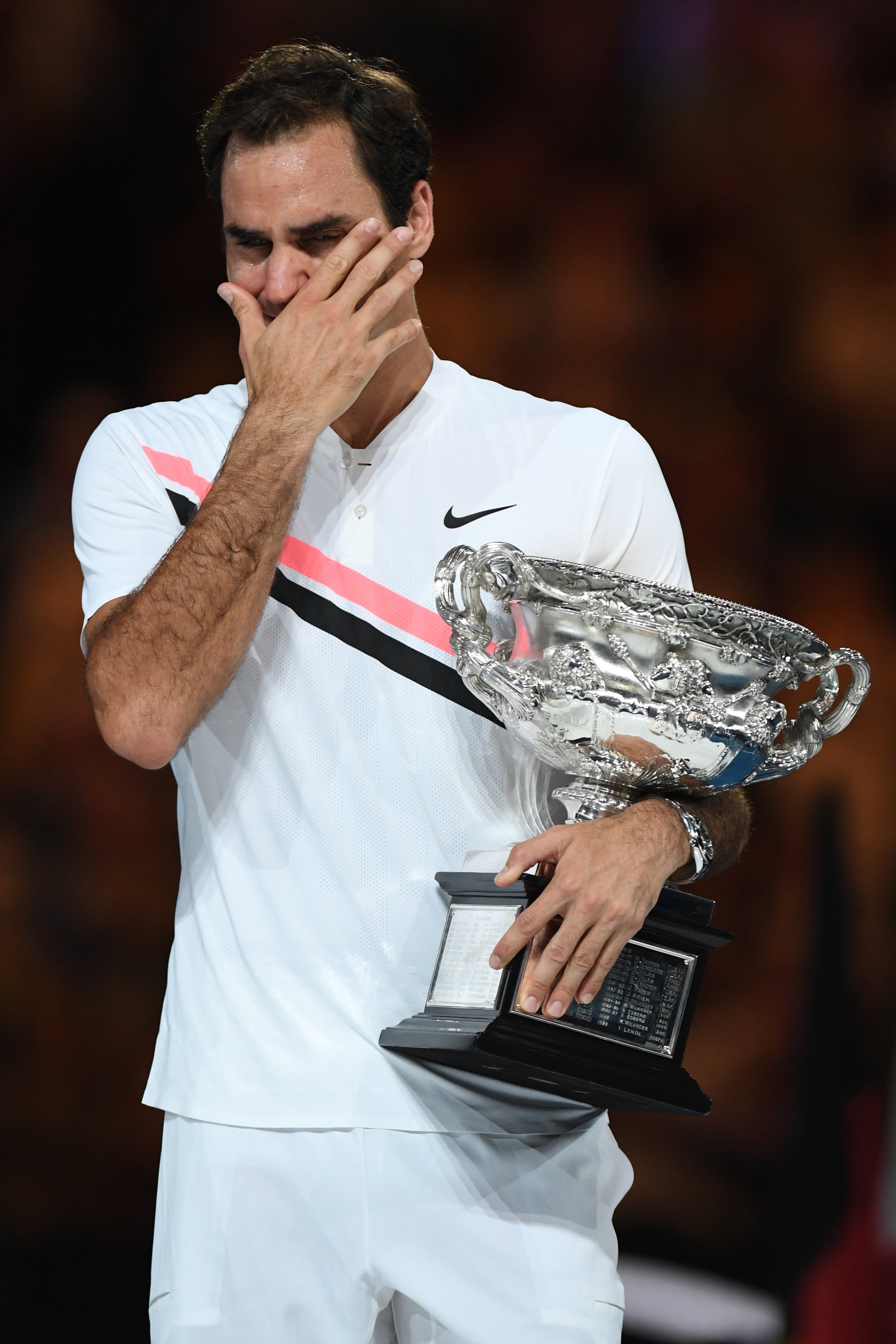 包含欧洲网球队碾压意大利网球队，费德勒一己之力扛起全队的词条