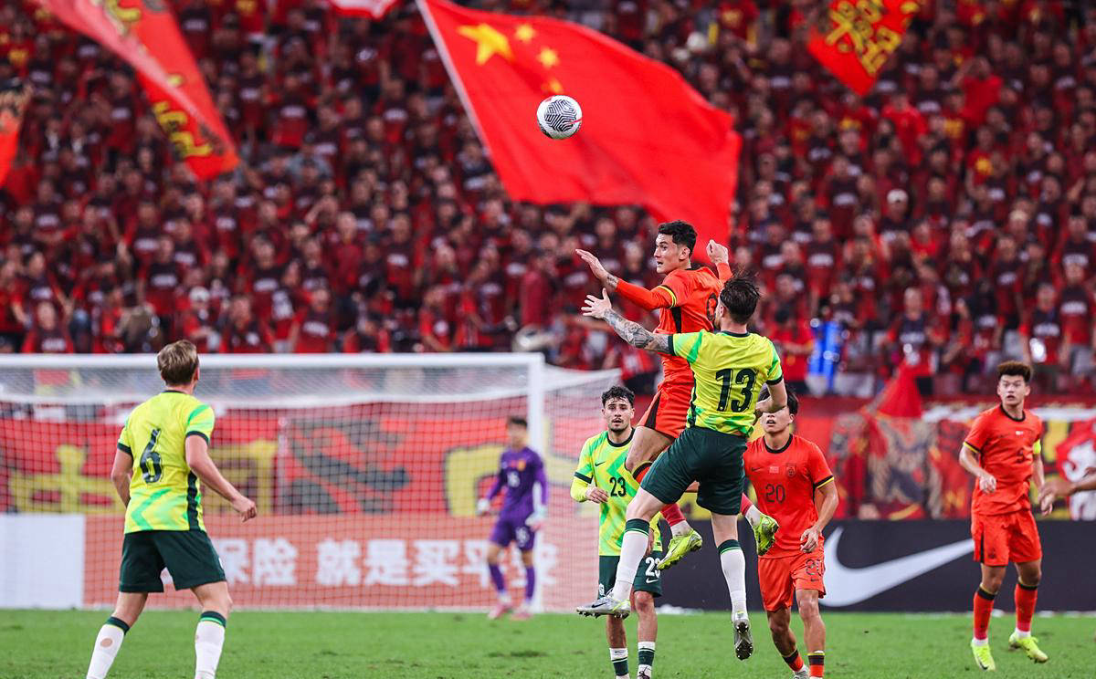 申花客场绝杀,落后三球逆转胜利 申花客场绝杀,落后三球逆转胜利