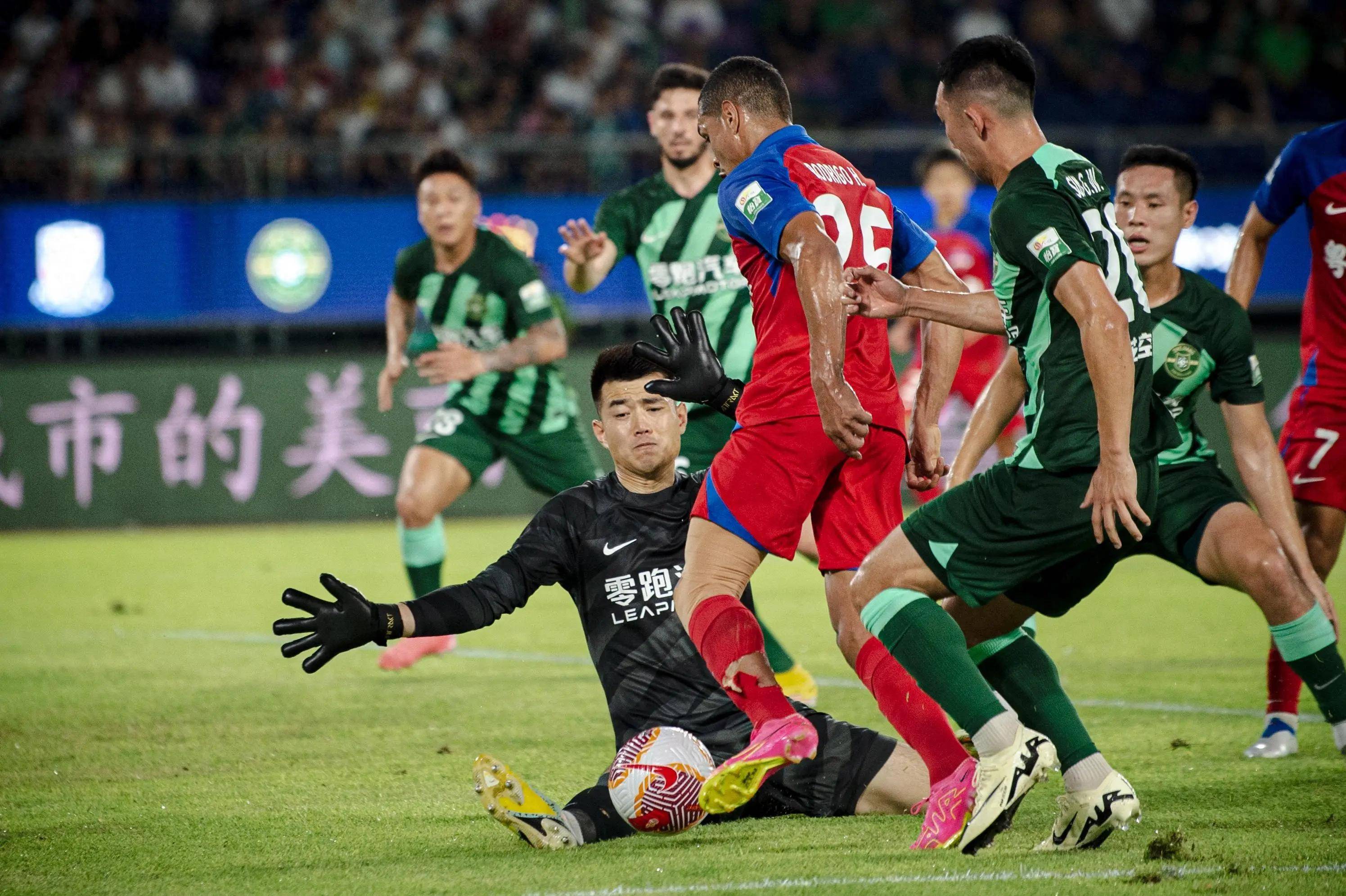 关于广州恒大主场取得连胜，压力球还是能打的信息