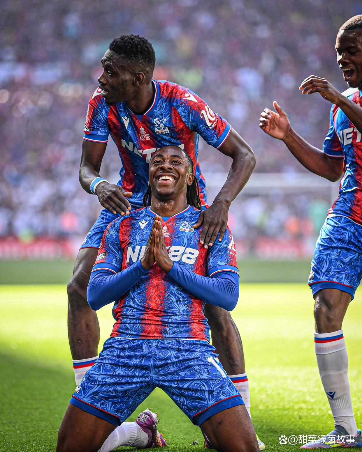 尤文图斯险胜水晶宫,晋级险象环生 尤文图斯险胜水晶宫,晋级险象环生