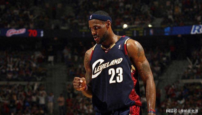詹姆斯刷新纪录，总得分超越名宿