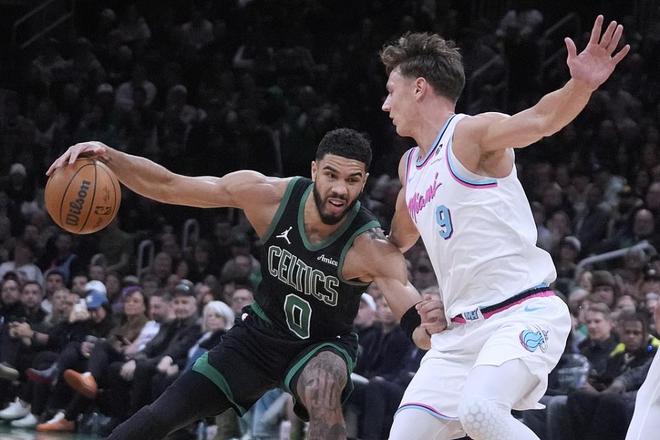 绿军近况一落千丈！塔图姆表现狂凉输给低排名球队