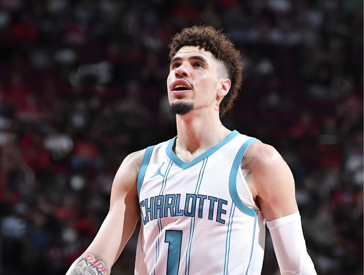 国王逆转巴西男篮,拉文关键制胜的简单介绍 国王逆转巴西男篮,拉文关键制胜的简单介绍