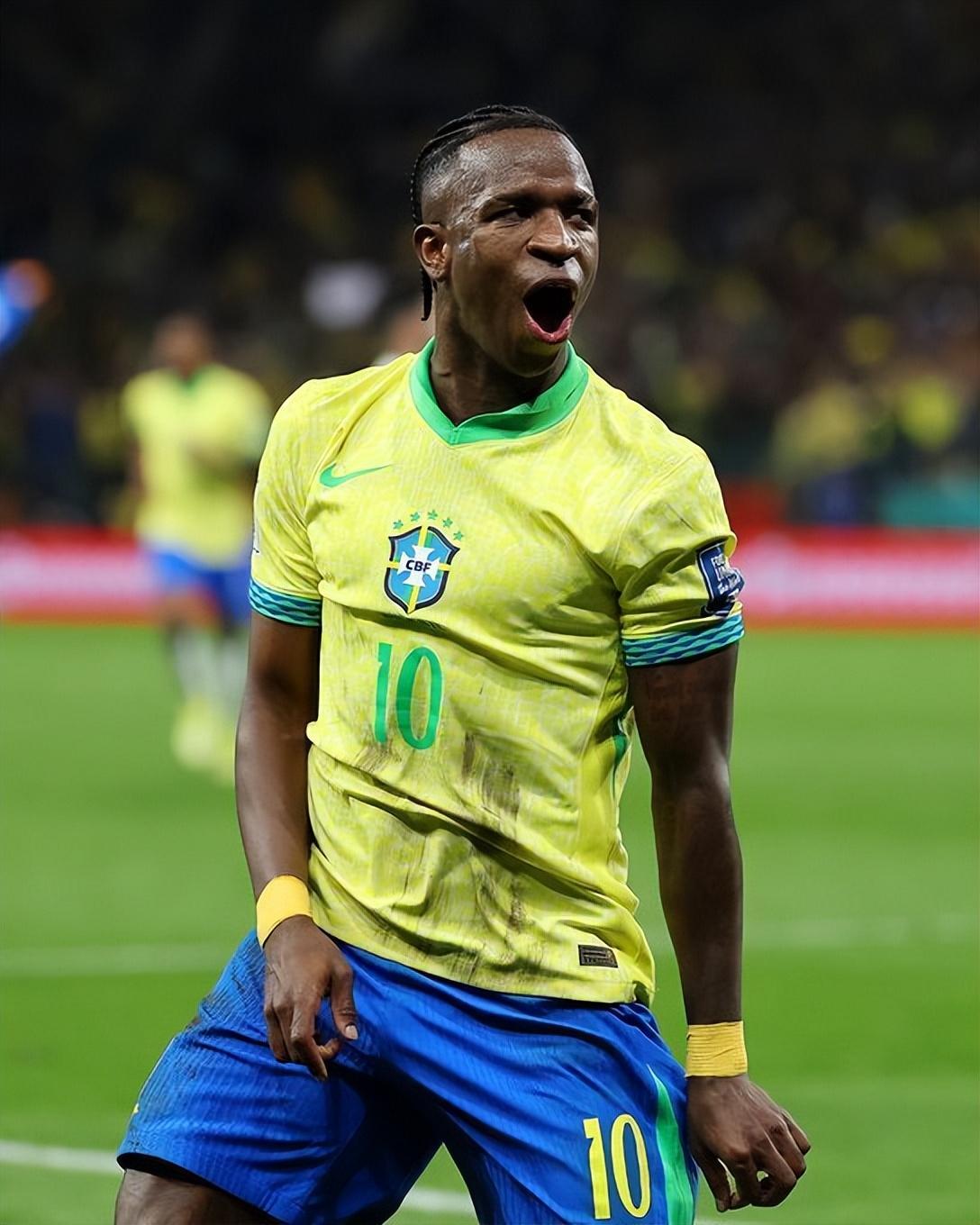 巴西完胜比利时,范佩西打破历史纪录 巴西完胜比利时,范佩西打破历史纪录