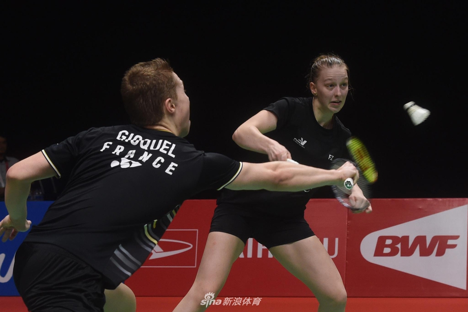 关于韩国队力克印尼队,黄鸭组合统治全场的信息 关于韩国队力克印尼队,黄鸭组合统治全场的信息