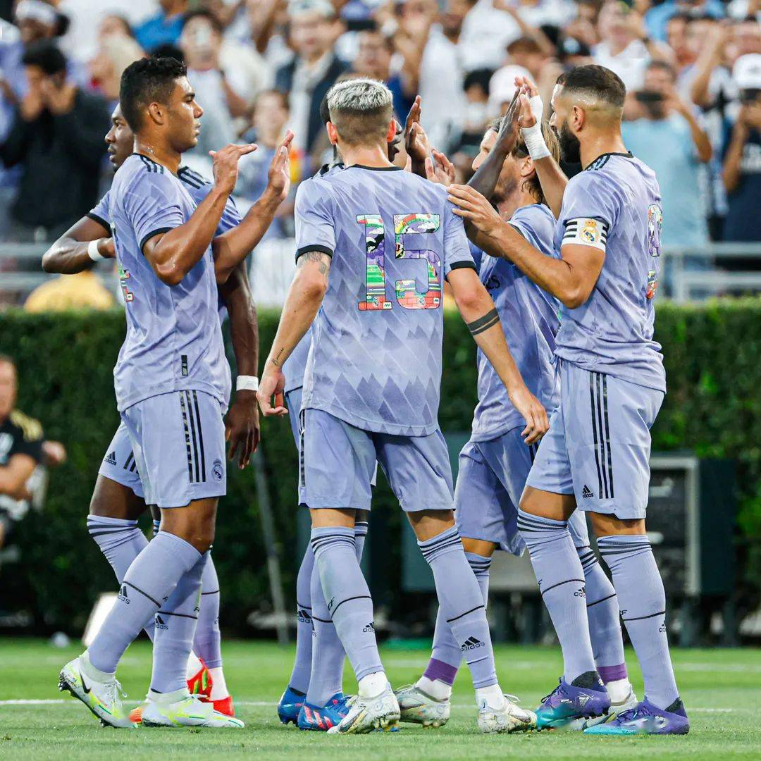 关于罗马翻盘尤文,本泽马刷新纪录的信息 关于罗马翻盘尤文,本泽马刷新纪录的信息