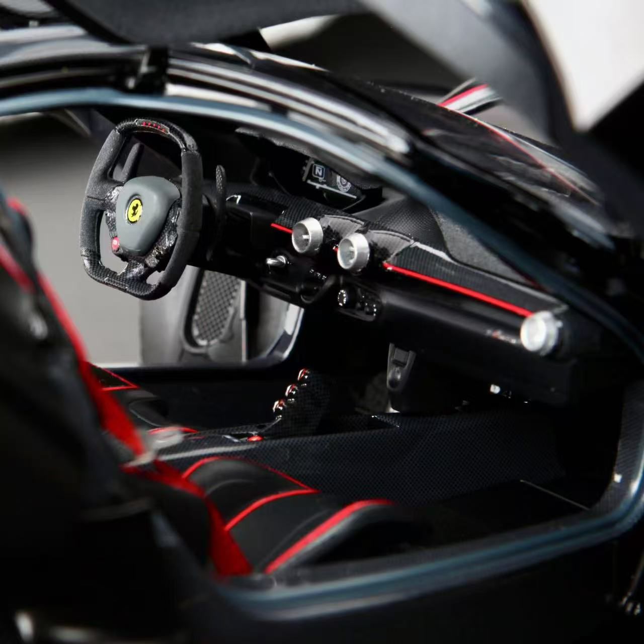 关于法拉利翻盘红牛二队，阿隆索状态火热的信息