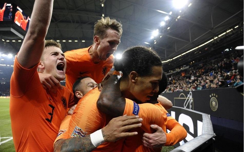 包含利物浦碾压西班牙,萨内高光表现的词条 包含利物浦碾压西班牙,萨内高光表现的词条