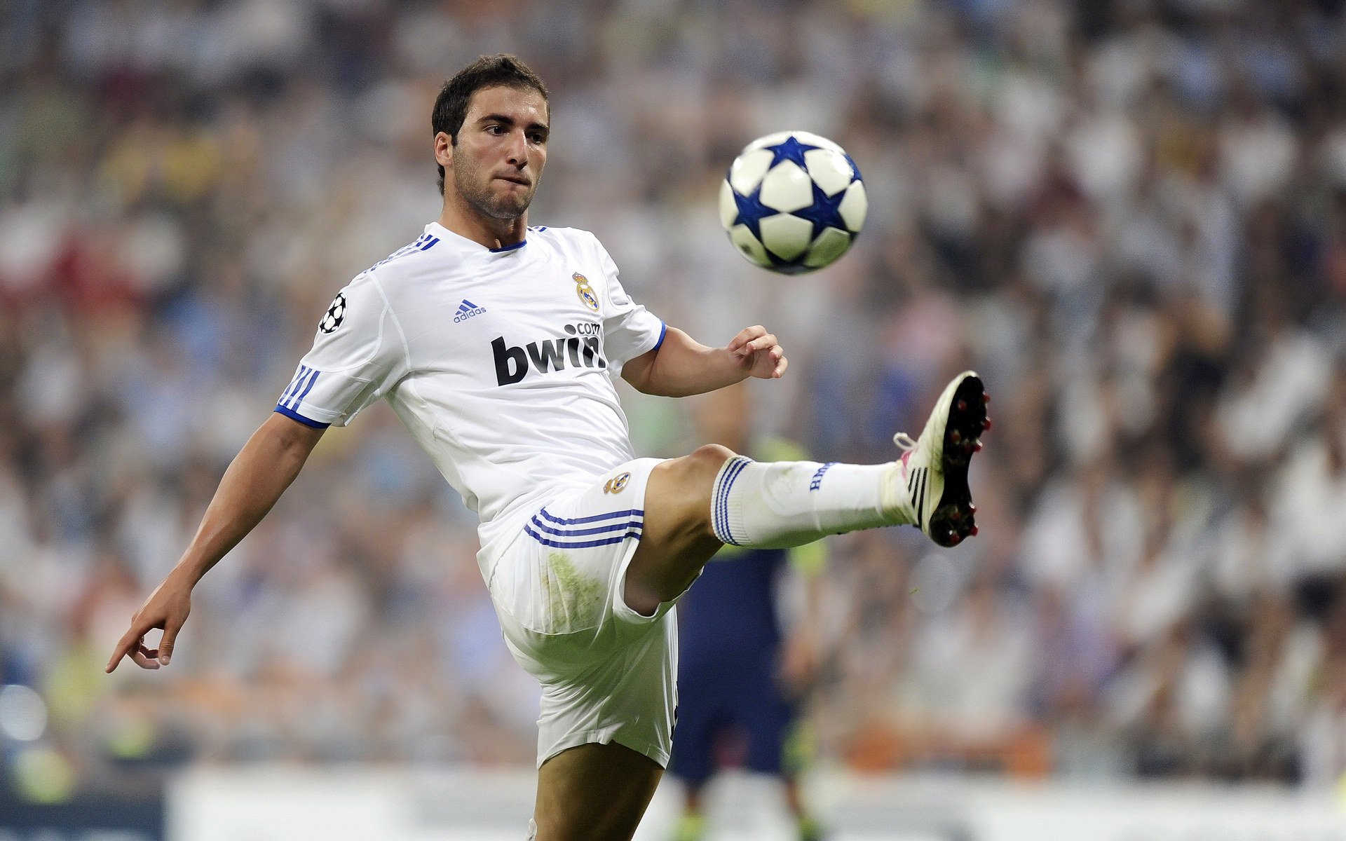 年度焦点之战之夜,维尼修斯存在感拉满