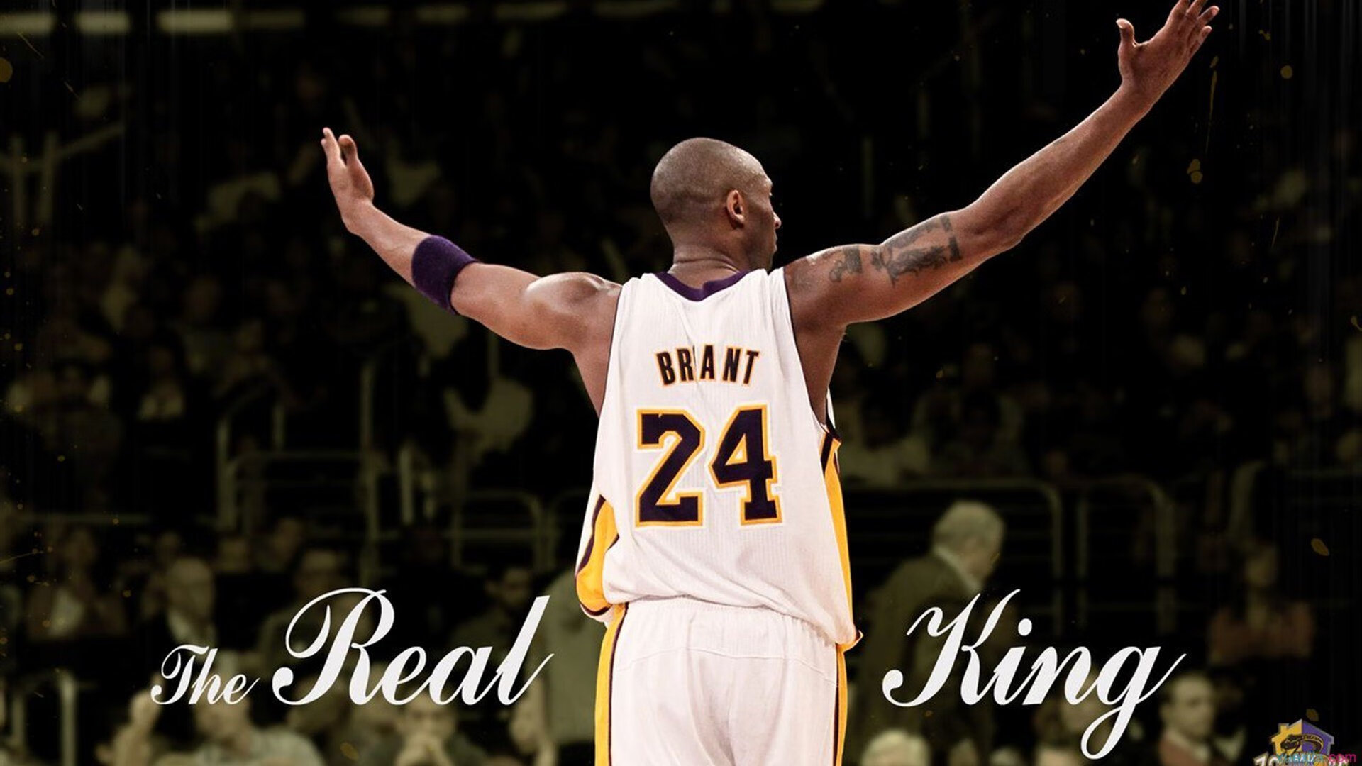 英超争冠与卡塔尔突围，双线战场的战术博弈与意志较量