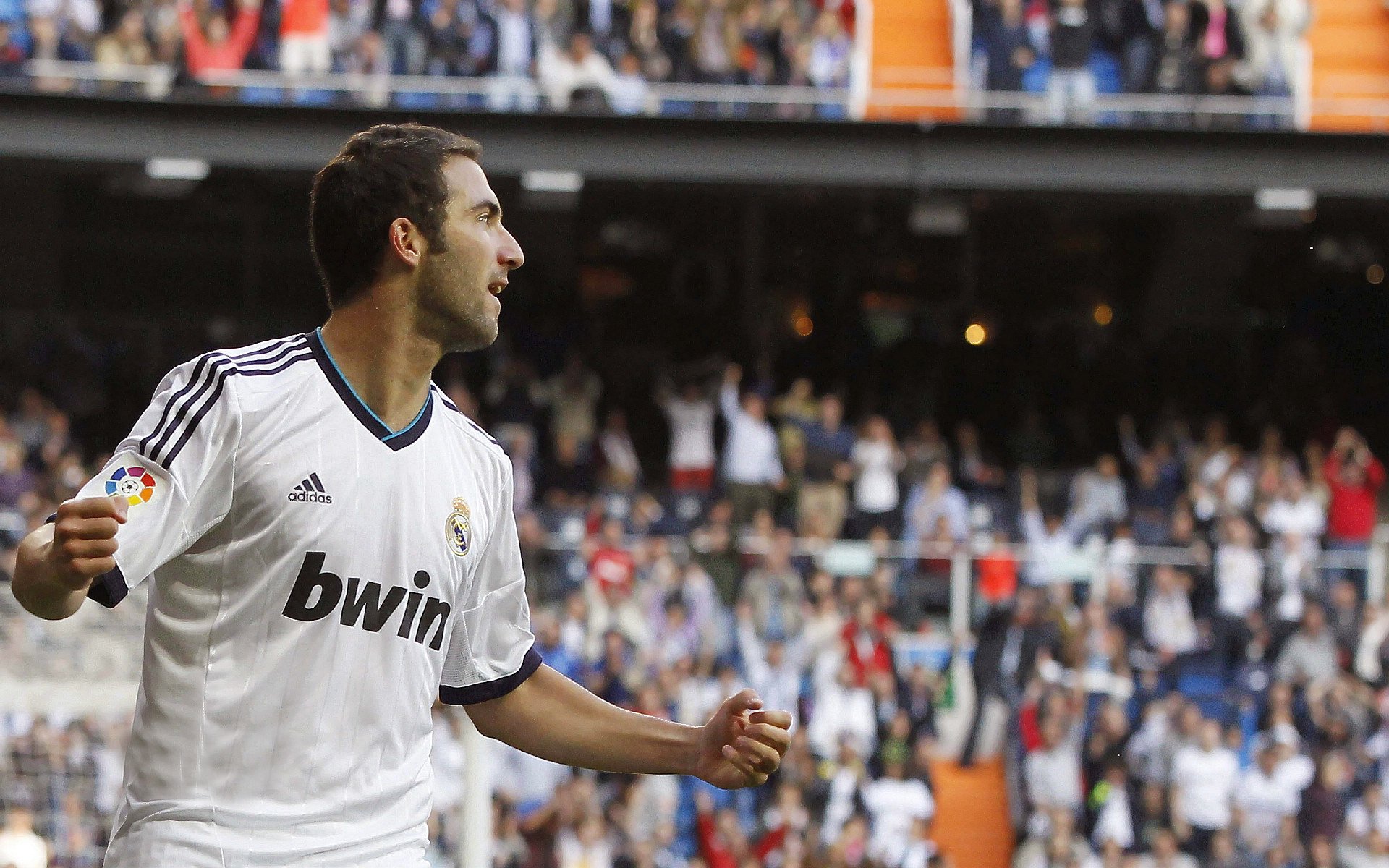 安菲尔德之夜,希腊神话重演与德布劳内的交响独奏